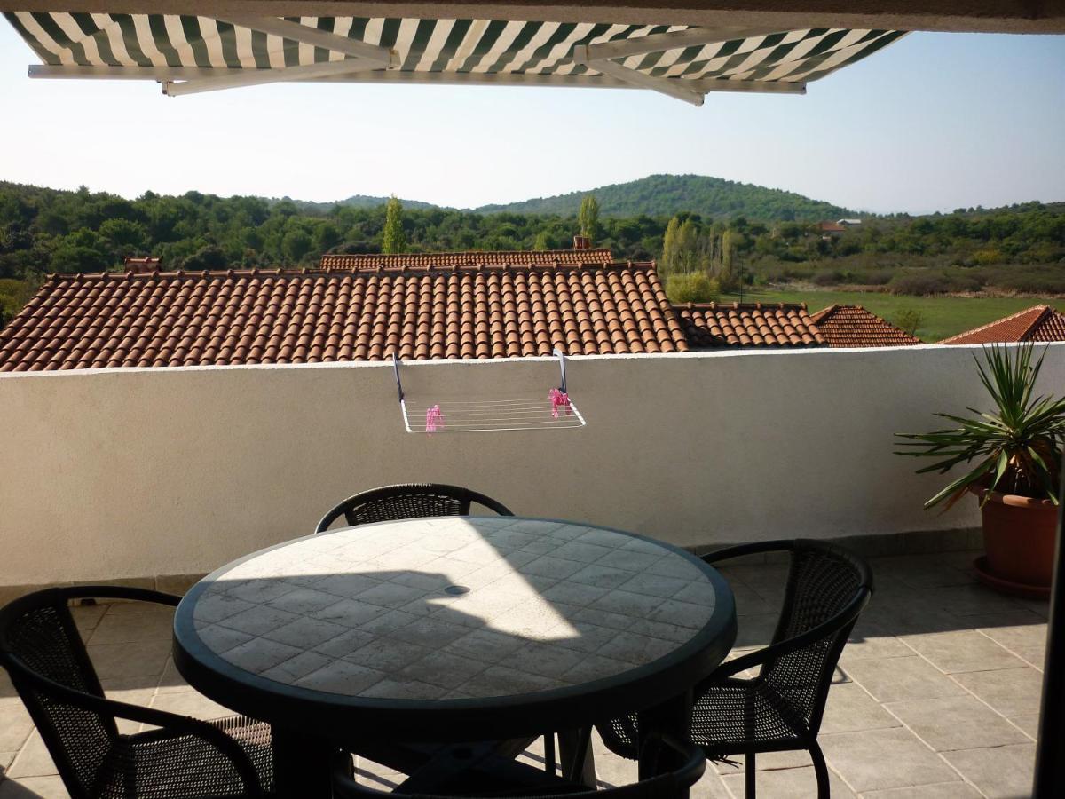 Apartmani Andrija Jezera Exterior foto